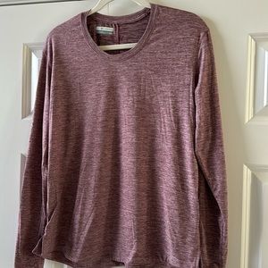 Women’s Columbia shirt size small